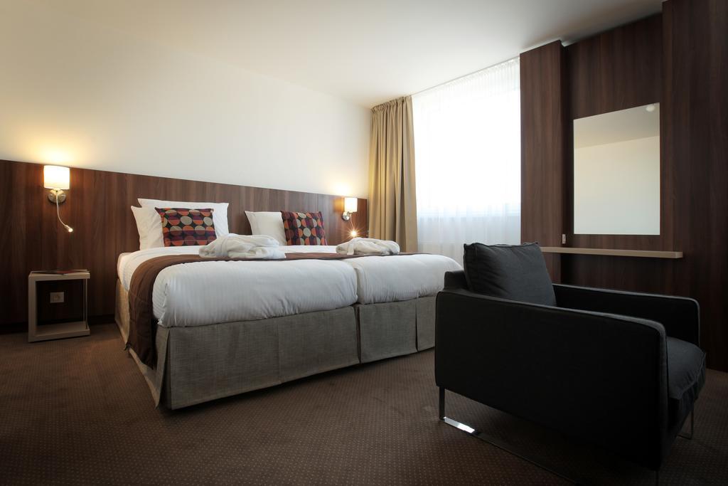 Hotel Metropol Spišská Nová Ves Værelse billede