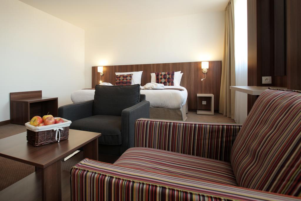 Hotel Metropol Spišská Nová Ves Værelse billede