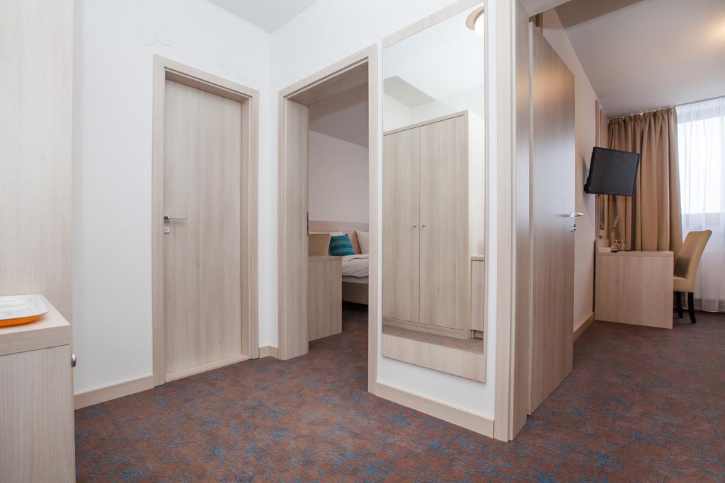 Hotel Metropol Spišská Nová Ves Eksteriør billede